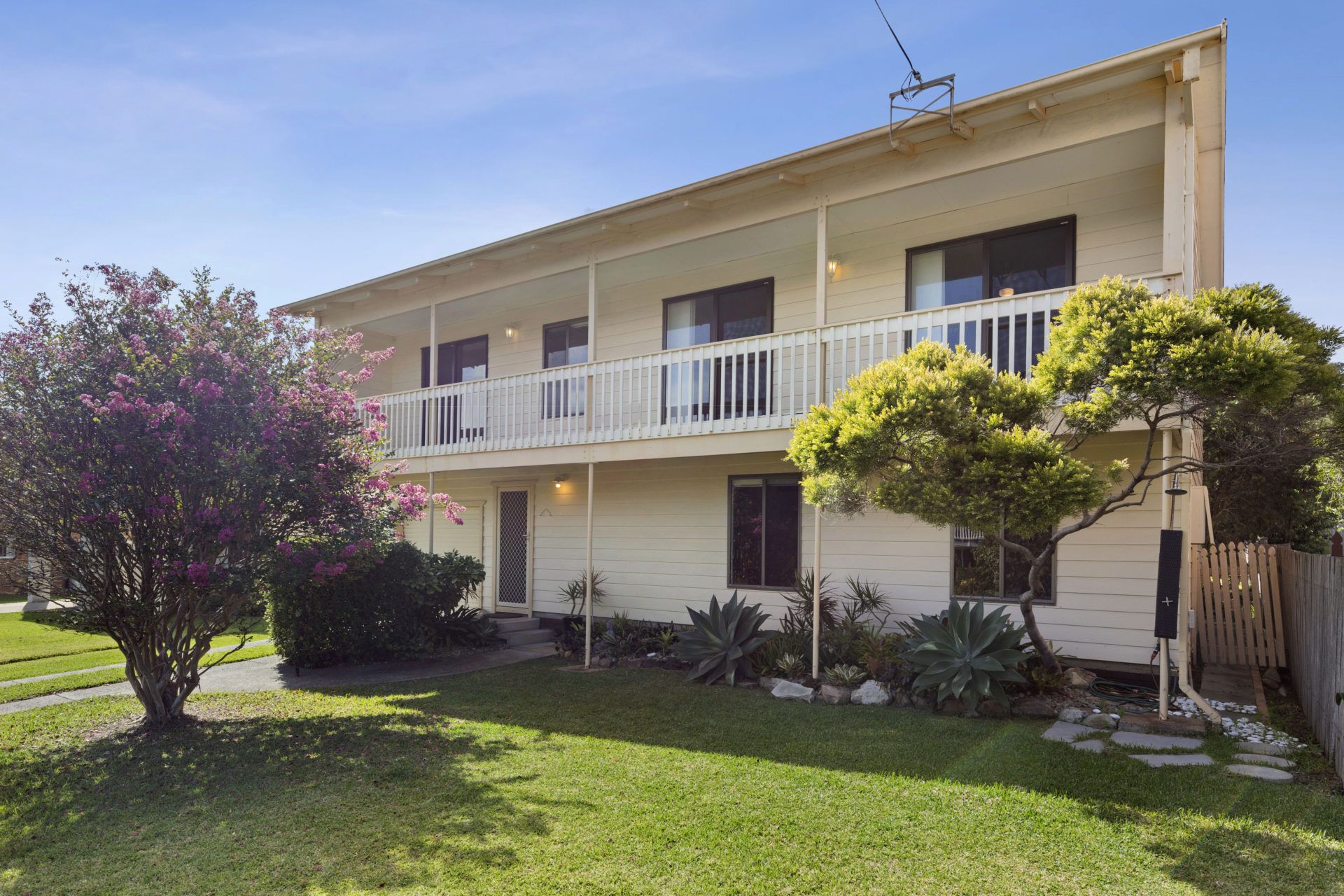 Manyana Deck Life Bendalong Manyana