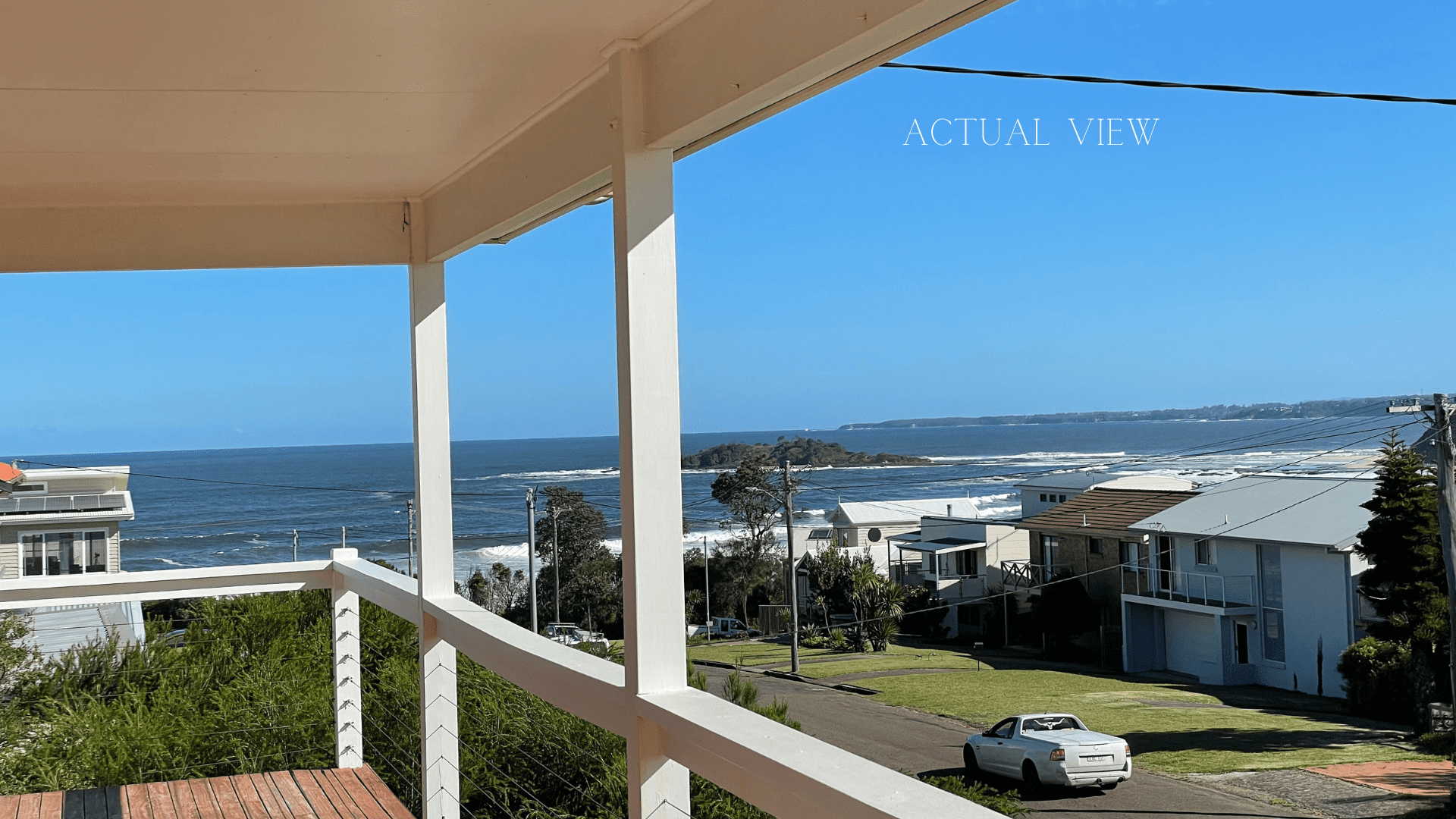 Surfers Delight Beach House has great Green Island view Bendalong